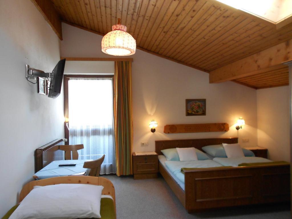 Pension Thorerhof Haus im Ennstal Kamer foto